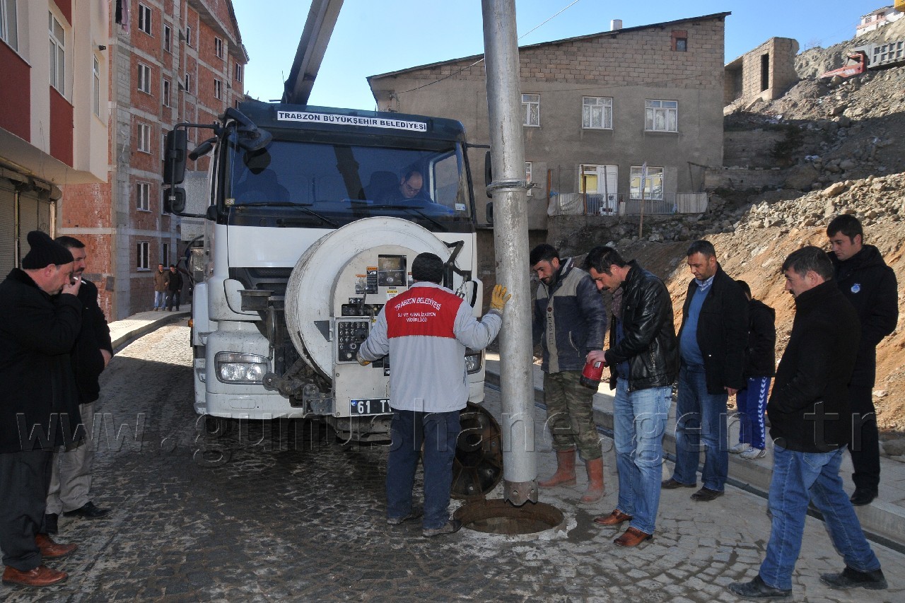 Kanalizasyon hatları temizlendi 3