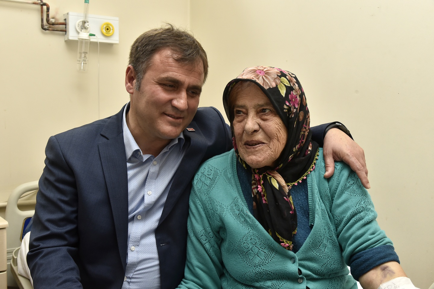 Başkan Çimen'den hasta ziyaretleri 6