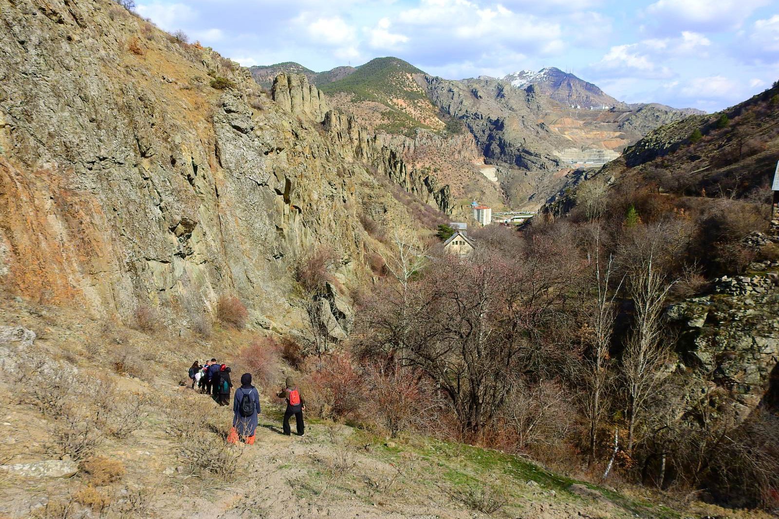 Gümüşhane’de bahara merhaba yürüyüşü 20