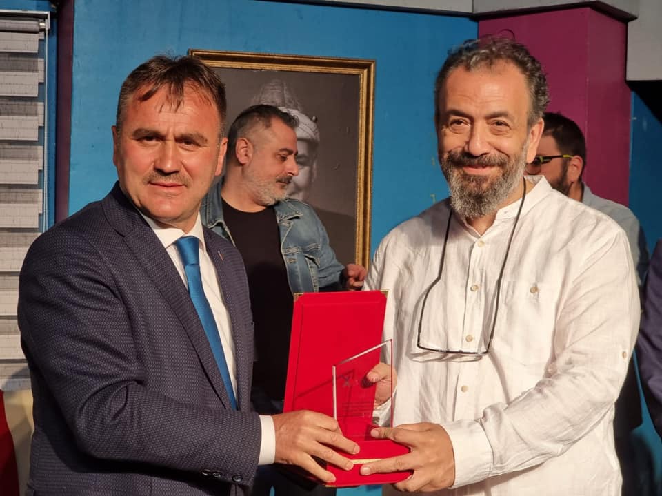 2 ay sürecek tiyatro festivali başladı 2