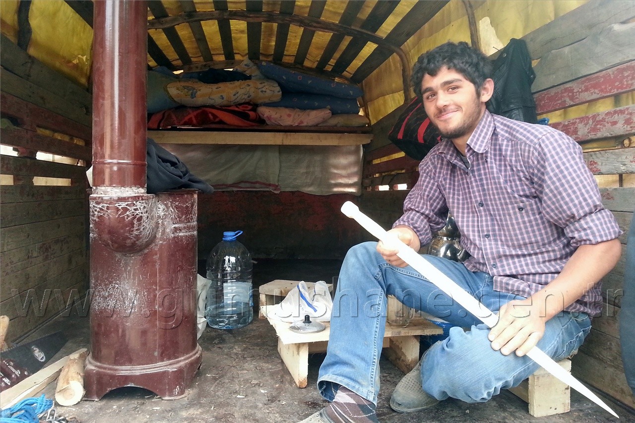 Kurban Pazarında Satıcı Çok, Alıcı Yok 1