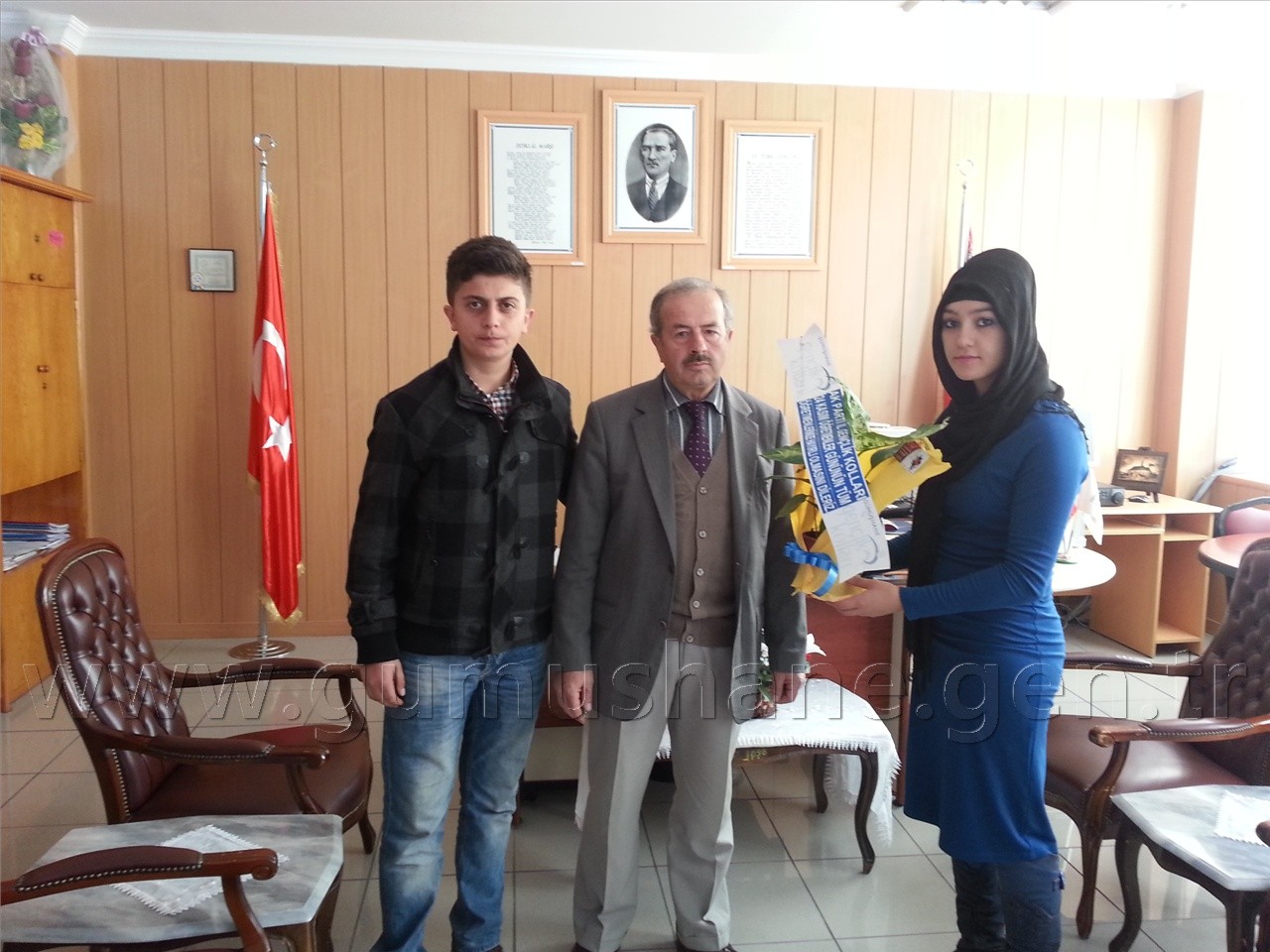 AK Gençlik Öğretmenleri Unutmadı 2