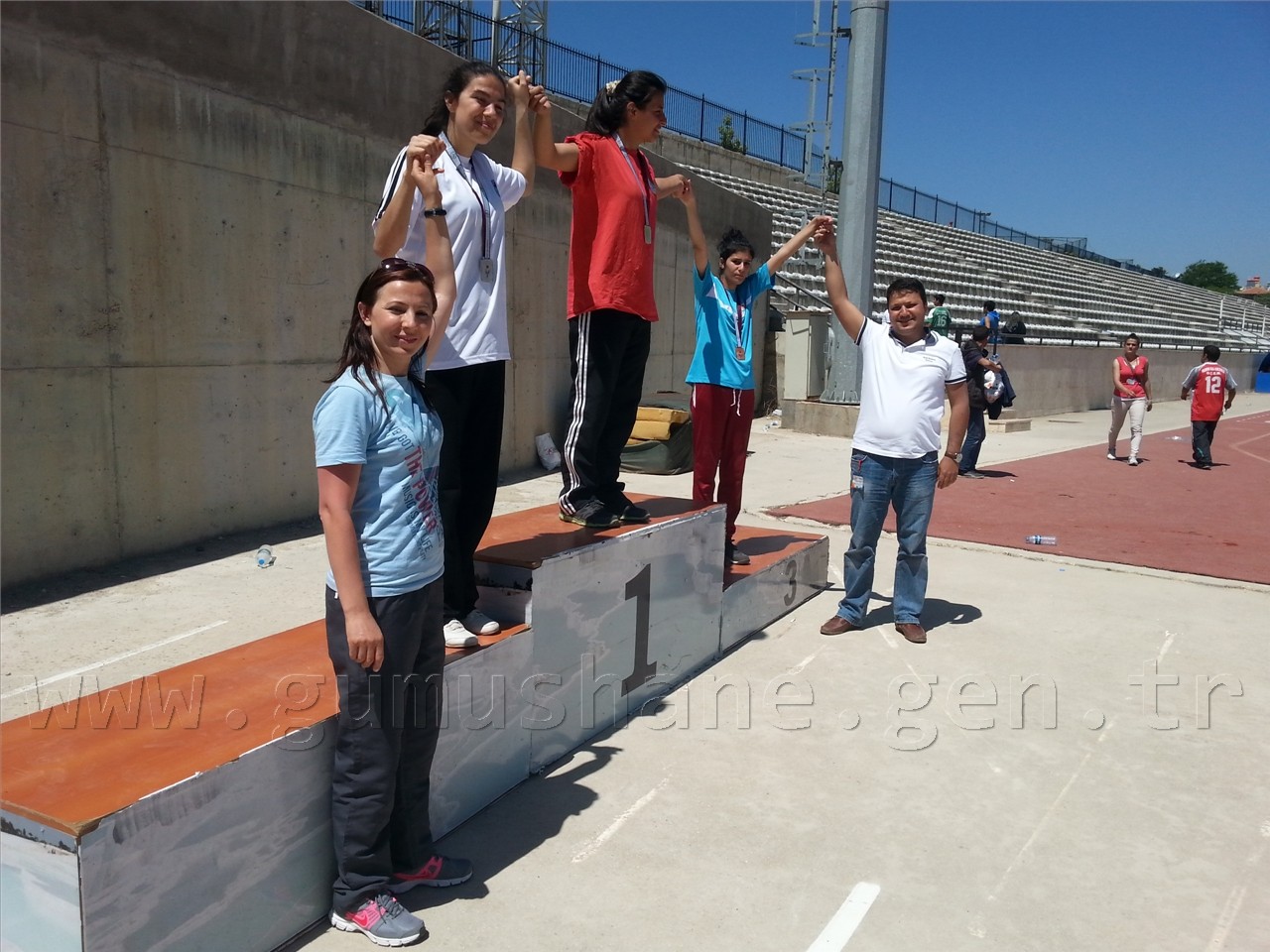 Özel Sporcularımız Madalyaları Onar Onar Topluyor 3