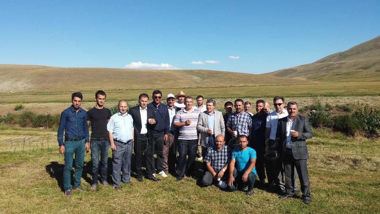 Milletvekili Üstün'ün Yoğun Bayram Mesaisi 5