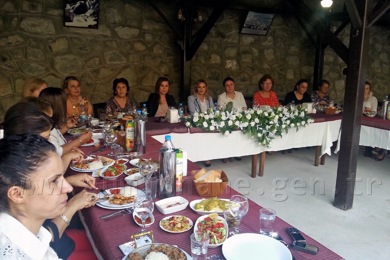 Bayan Yavuz, Kadın Birlikleriyle Biraraya Geldi 1