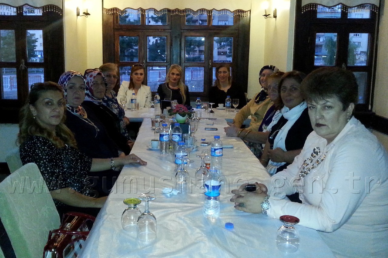 Bayan Yavuz, Kadın Birlikleriyle Biraraya Geldi 5