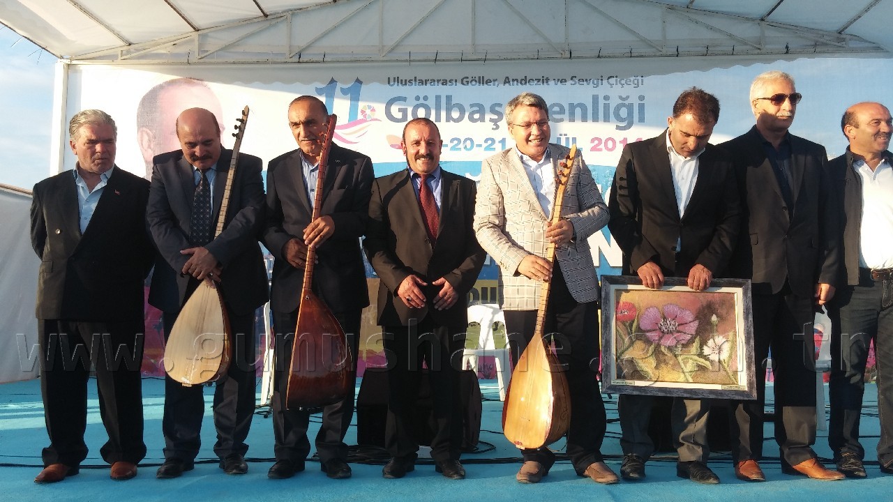 Milletvekili Üstün Gölbaşı Şenliğine Katıldı 2