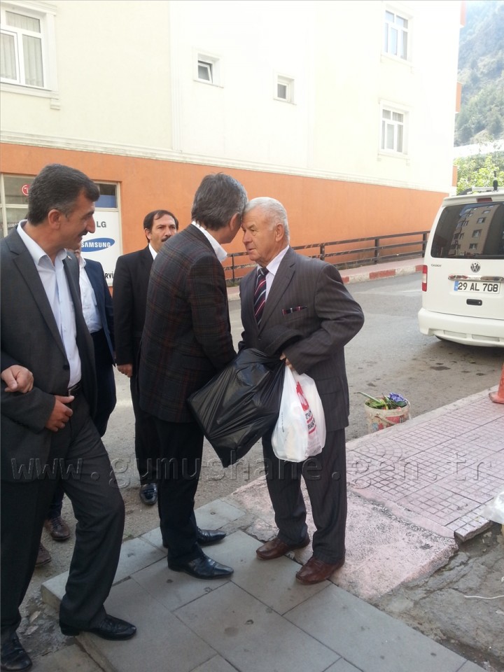 Milletvekili Aydın'ın Kurban Bayramı Temasları 4