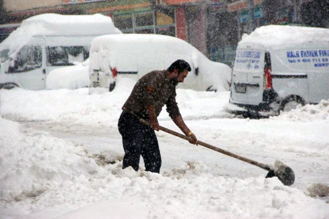 Kürtün’de kar felaketi 3