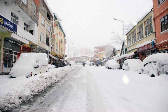 Kürtün’de kar felaketi 7