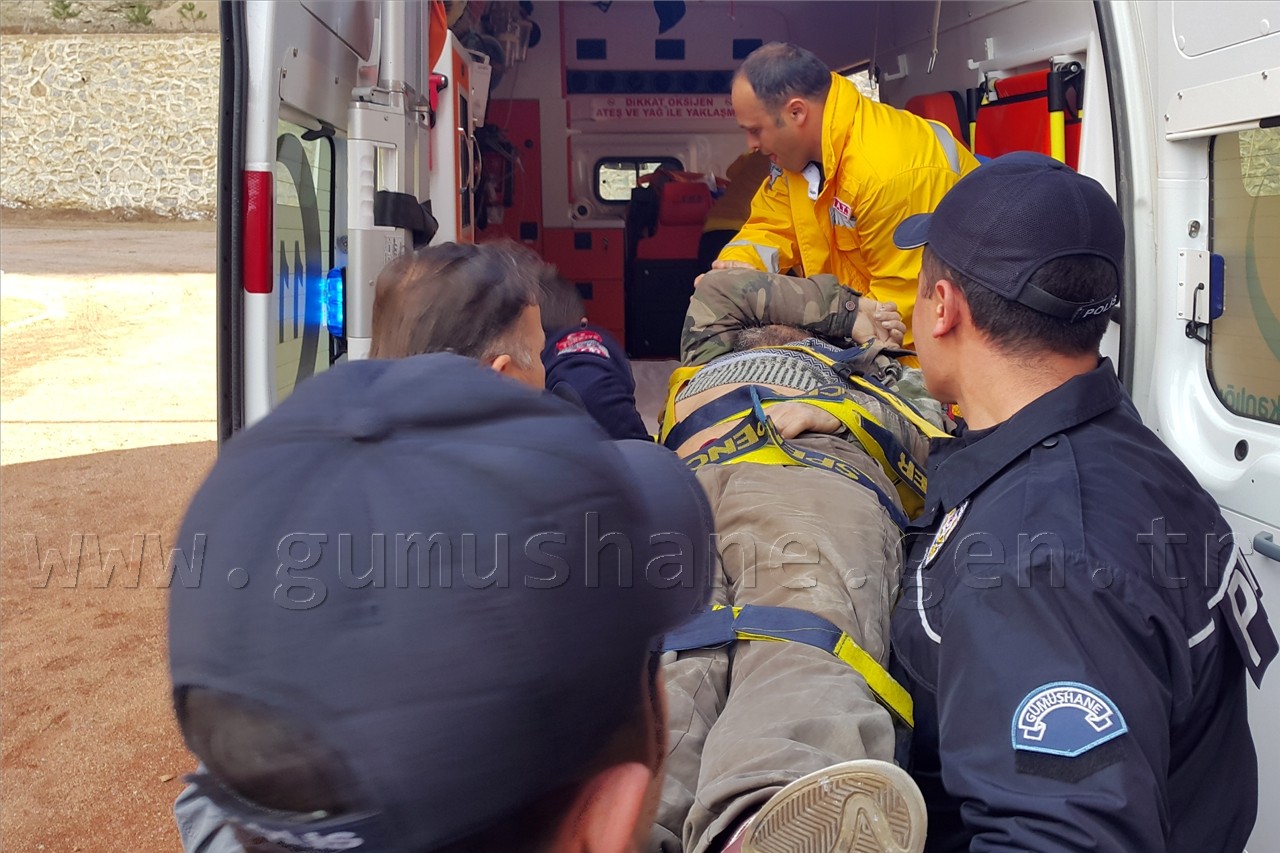 Tribünde kalp krizi geçirdi 8