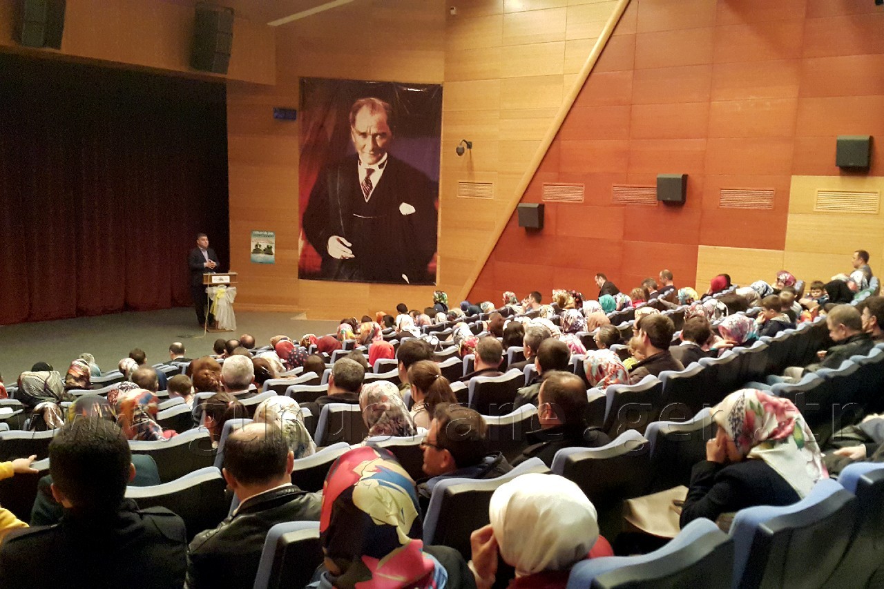 Gümüşhane’de Velilere Kitap Okuma Yarışması Yapıldı 9