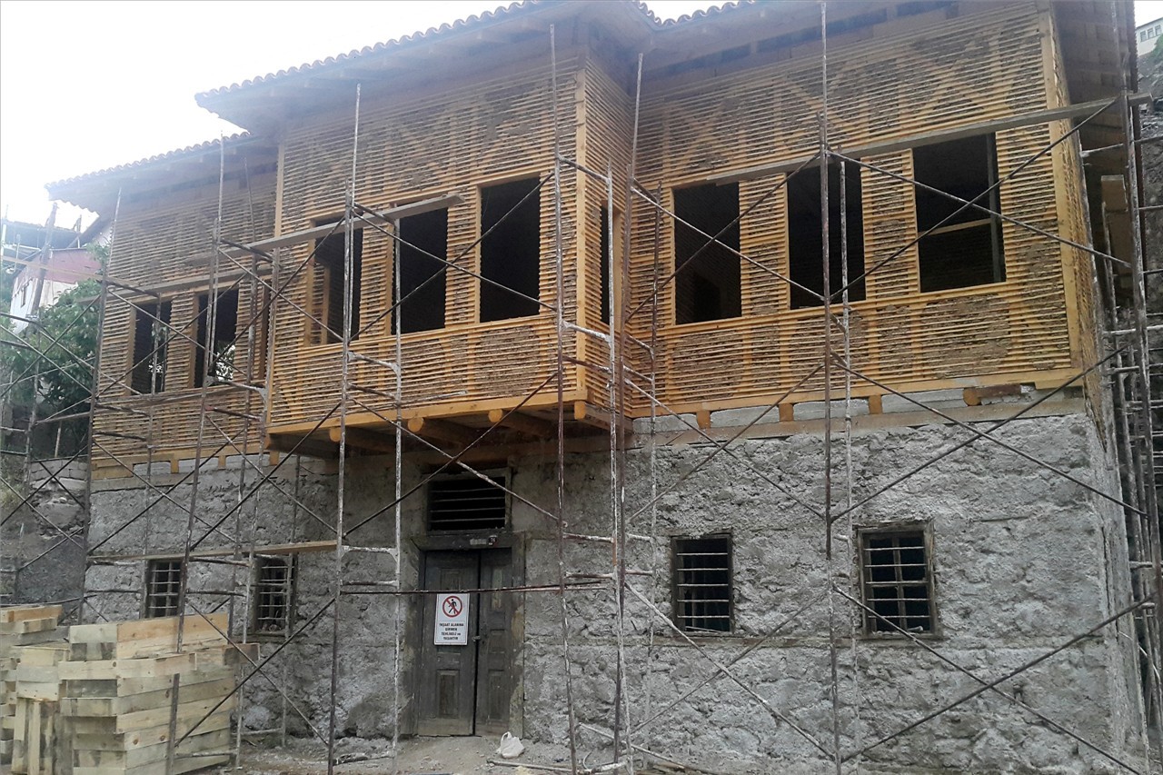 Raif Tuna Konağında Restorasyon Çalışmaları Devam Ediyor 5