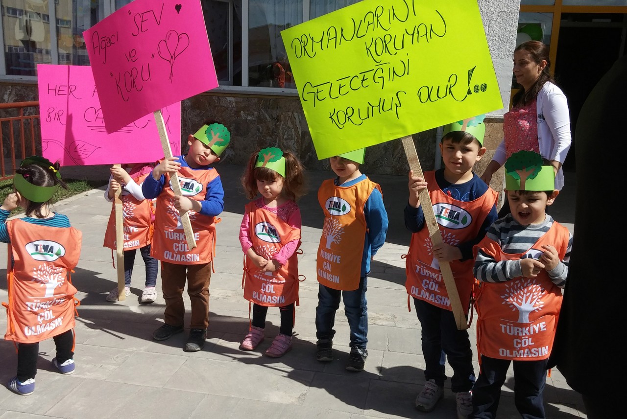 Kelkit’te su israfı anlatıldı, fidan dikildi 2