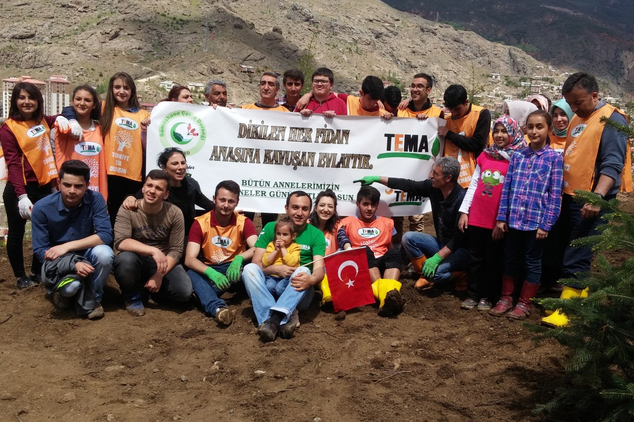 Gümüşhane’de anneler için 2016 fidan 6