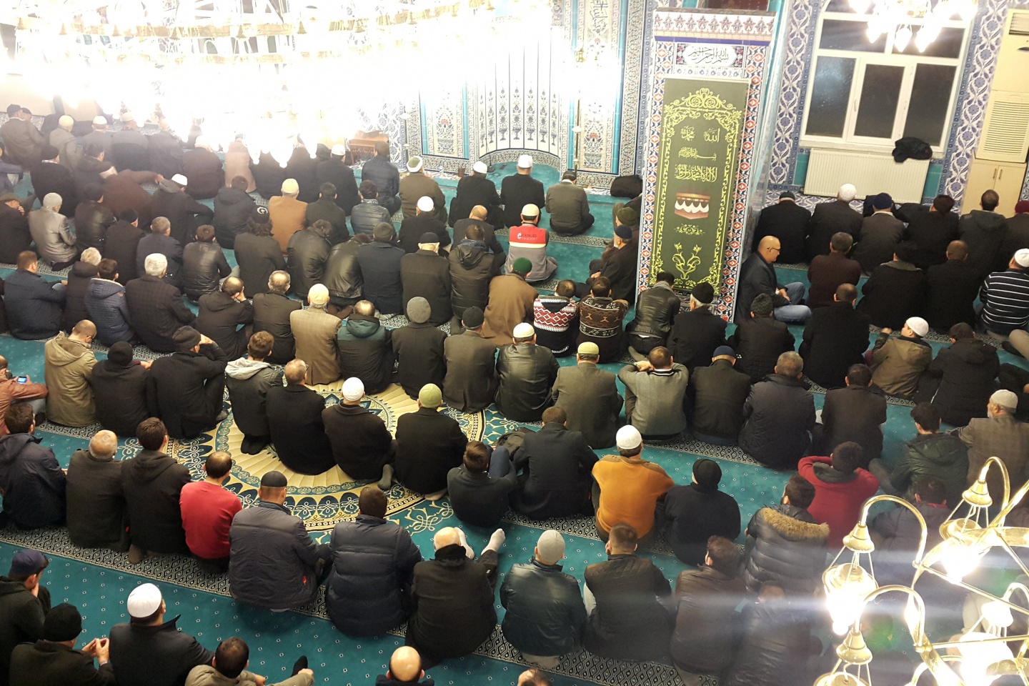 Gümüşhane’de Mevlid kandilinde eller duaya kalktı 2