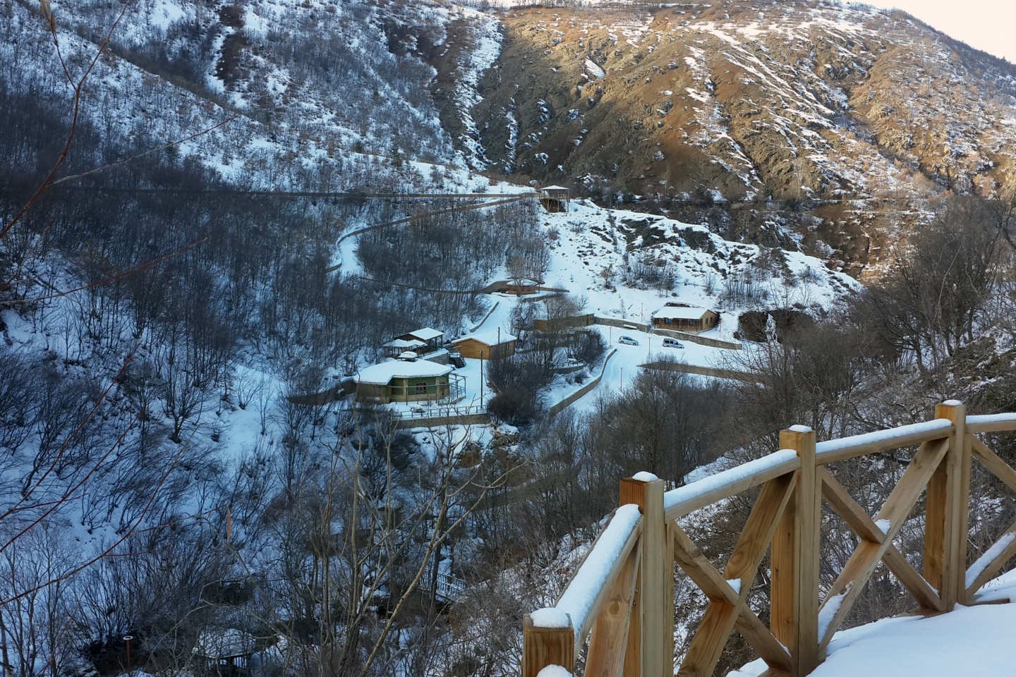 Tomara Şelalesinde kış güzelliği 14