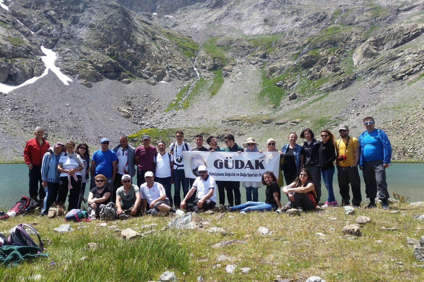 Gümüşhaneli dağcılardan Artabel yürüyüşü 4