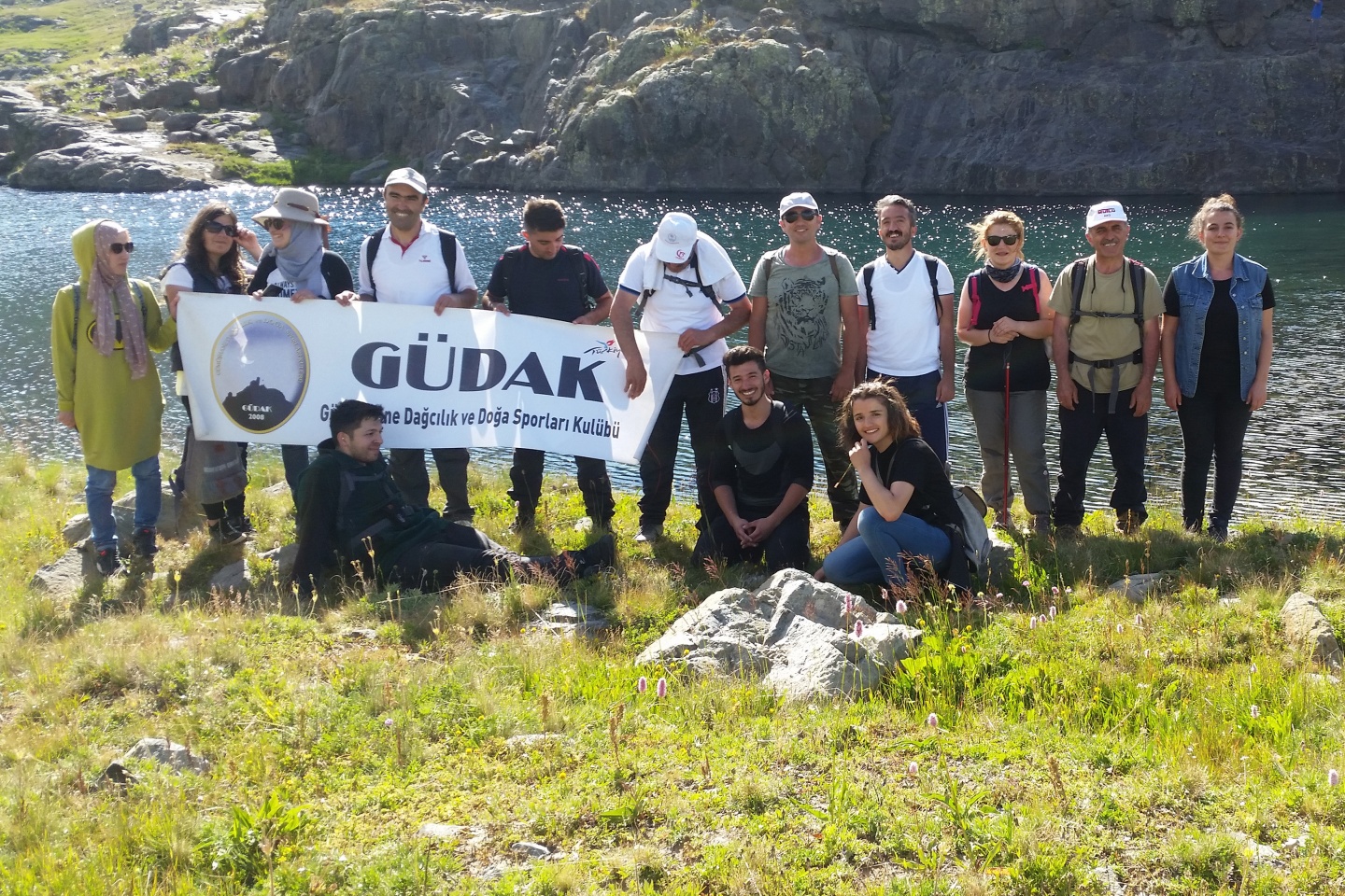 Gümüşhaneli dağcılardan Artabel yürüyüşü 11