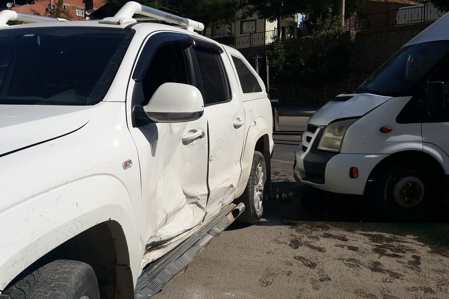 Aynı noktada 2 saatte 2 kaza 5