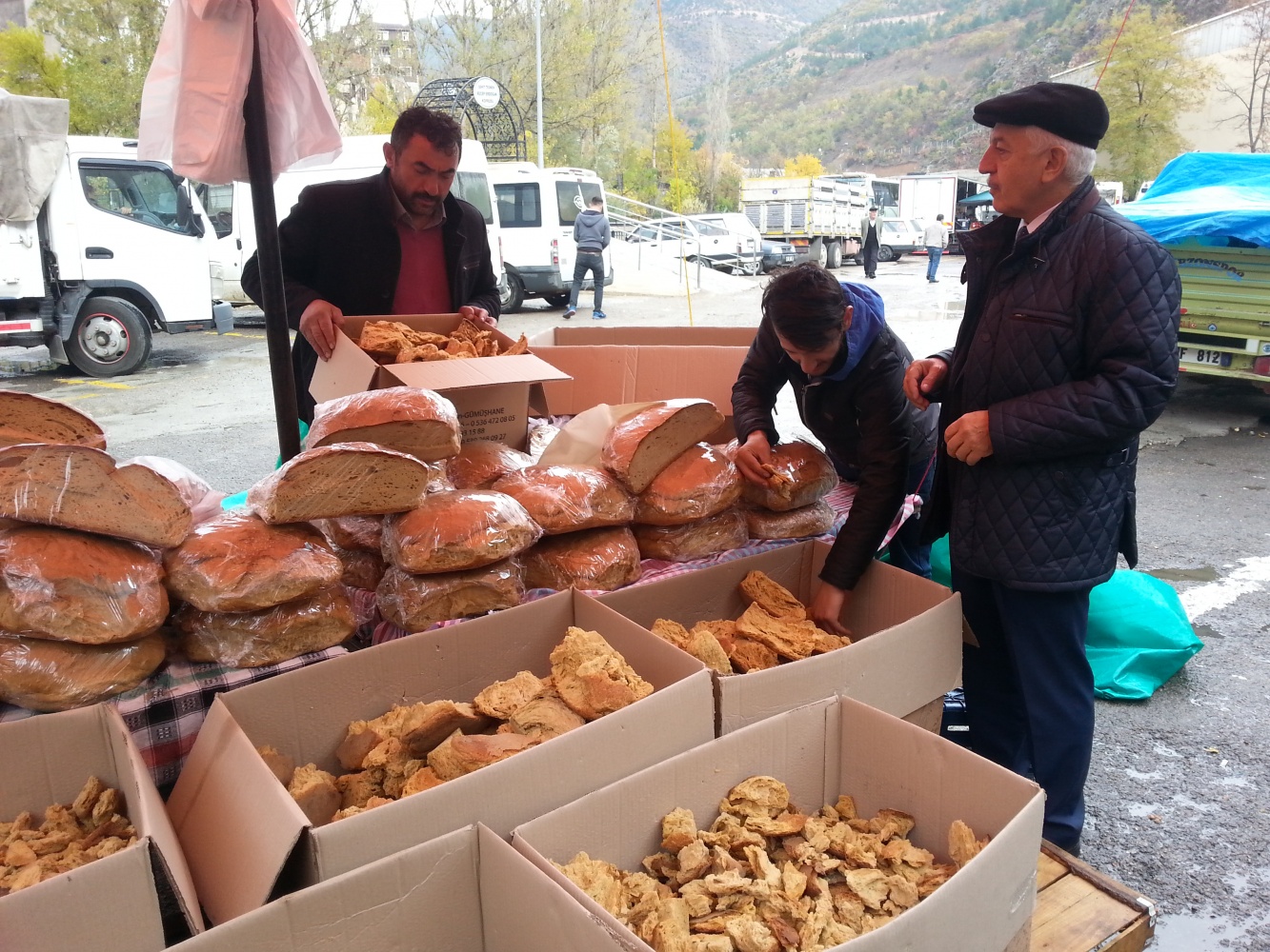 Akçay’dan Torul’da esnaf ziyareti 4