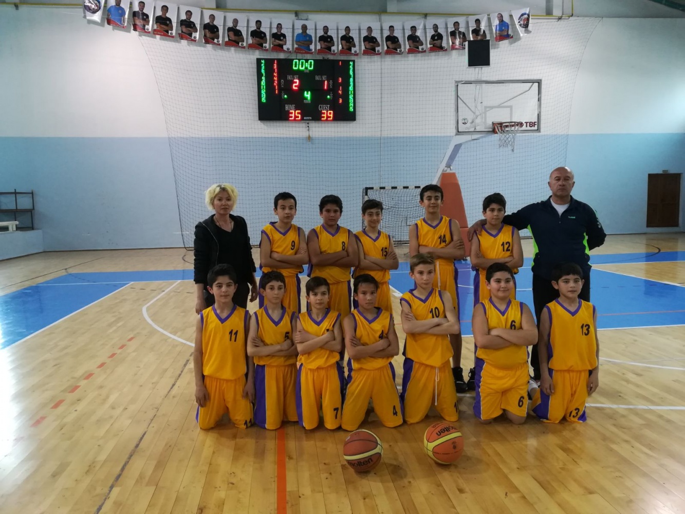 Basketbol grup müsabakaları sona erdi 7