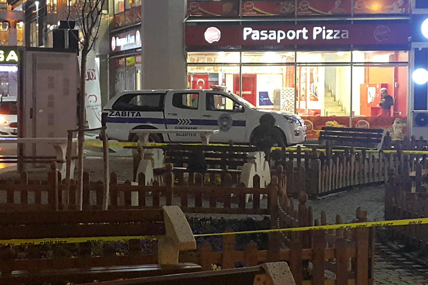 Gümüşhane’de şüpheli çantadan eşofman ve krampon çıktı 1