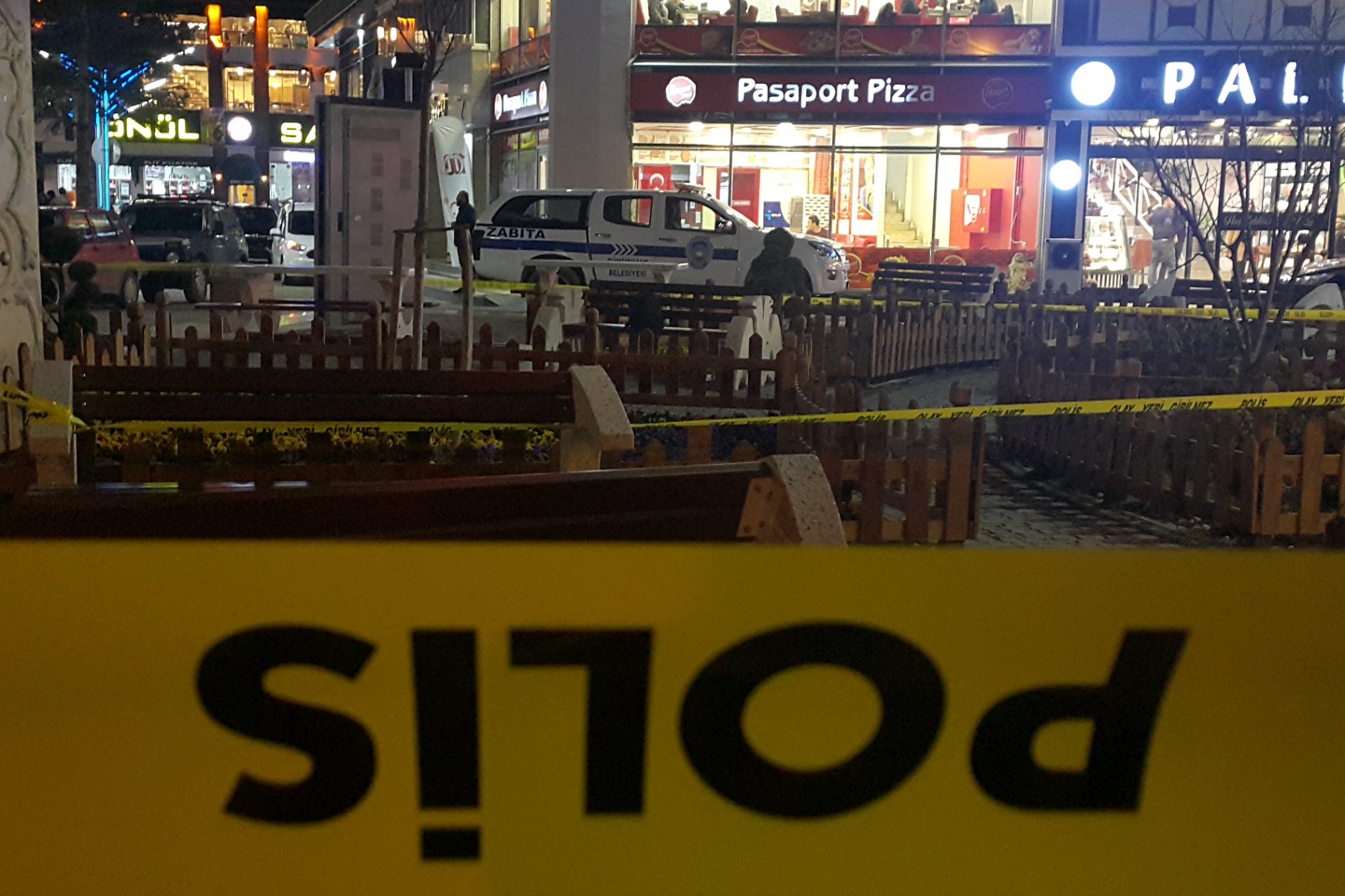 Gümüşhane’de şüpheli çantadan eşofman ve krampon çıktı 2