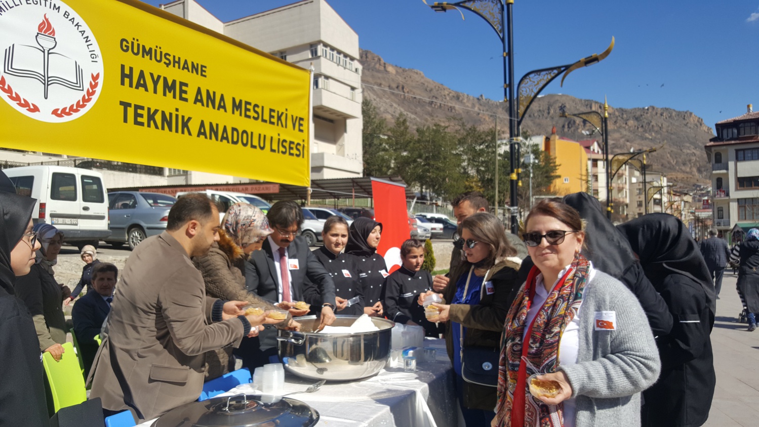 Hayme Ana şehitlerini unutmadı  5