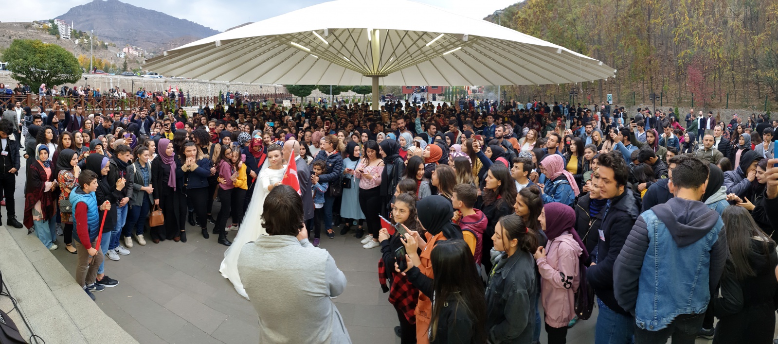 İtalyan ve Bulgar çift 15 yıl önce tanıştıkları Gümüşhane’de 29 Ekim'de nikah kıydı 31