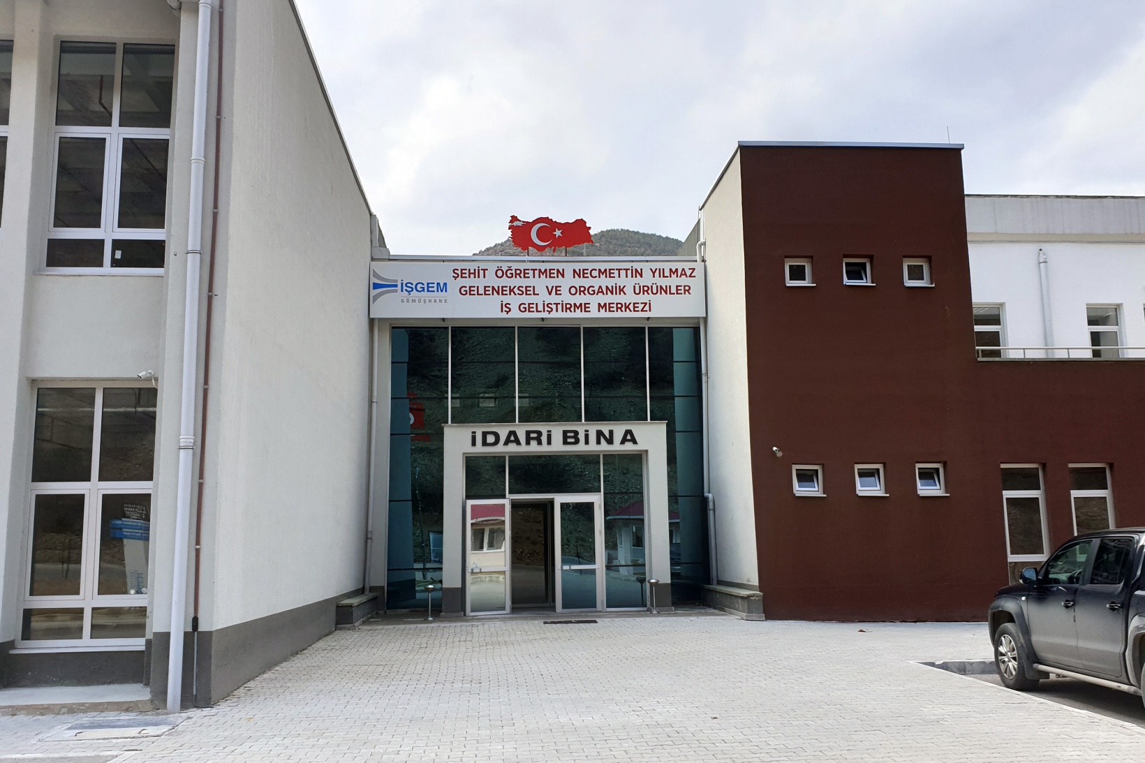 Balı organik, satışı teknolojik pestil üretiyor 1