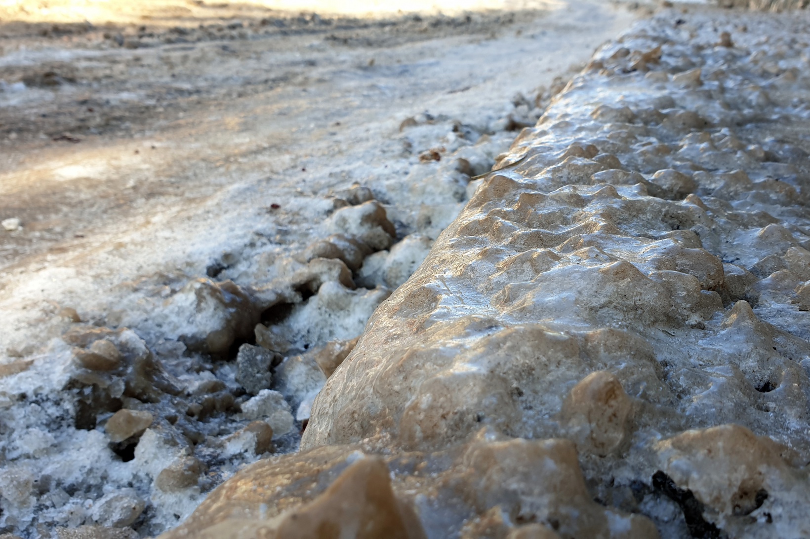 Gümüşhane yılın soğuk gecesini yaşadı 3