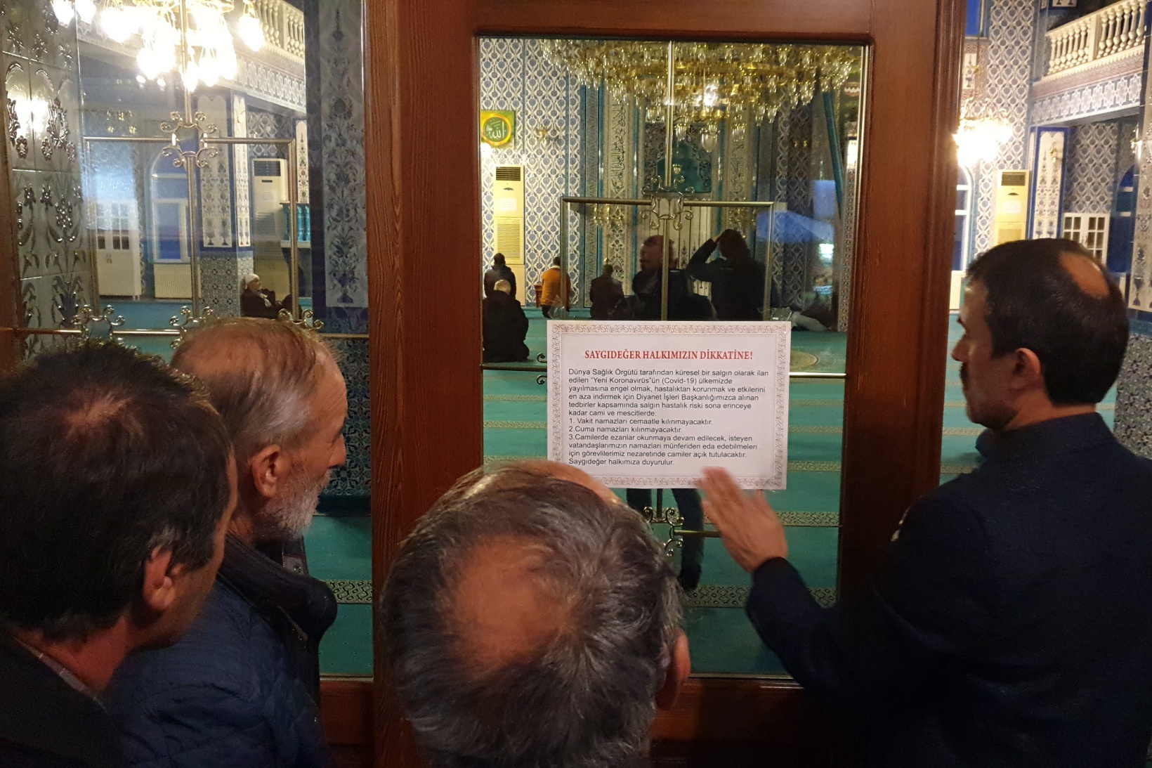 Gümüşhane'deki camilerde cemaatsiz namaz kılındı 10