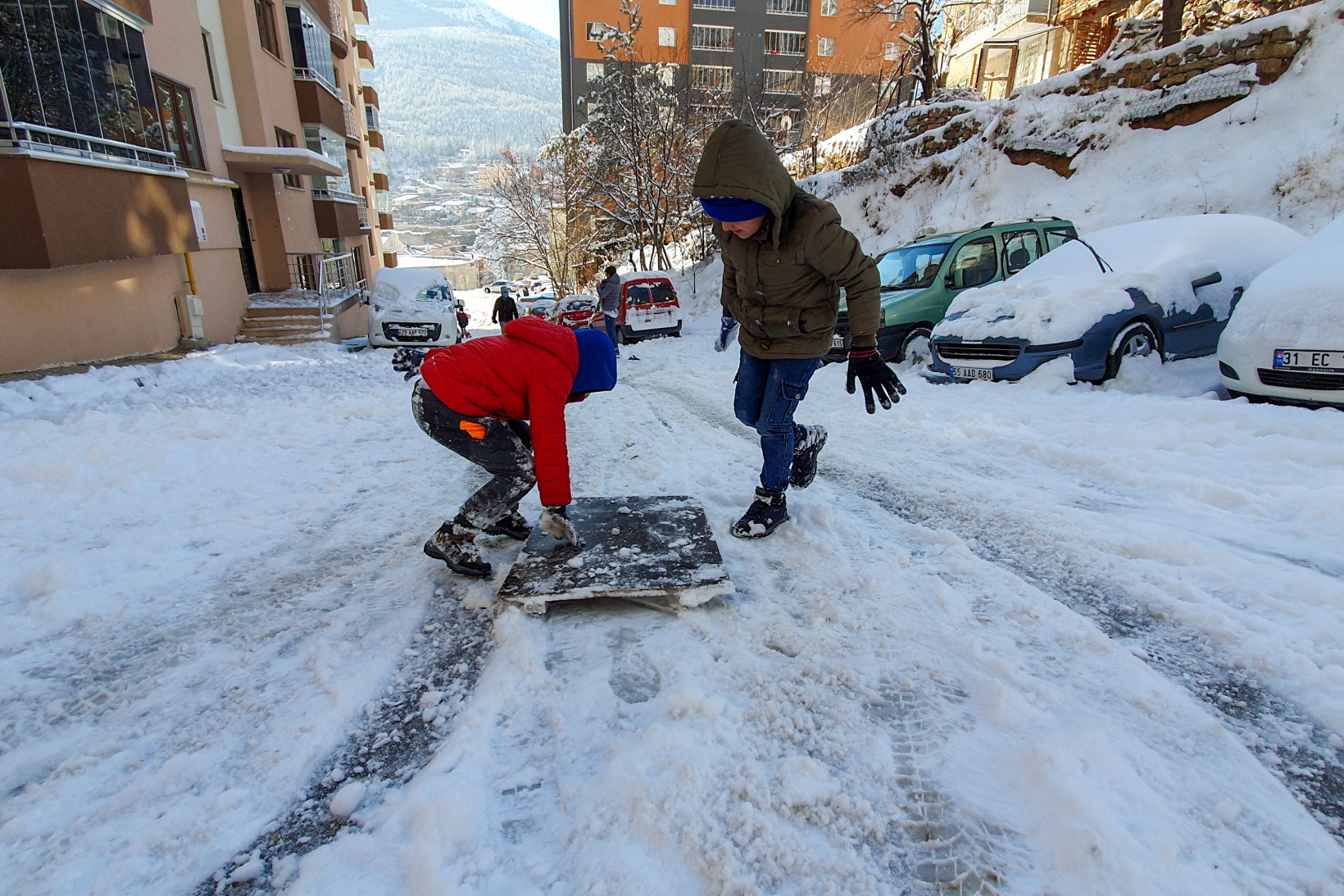 Kar yağışına en çok onlar sevindi 1