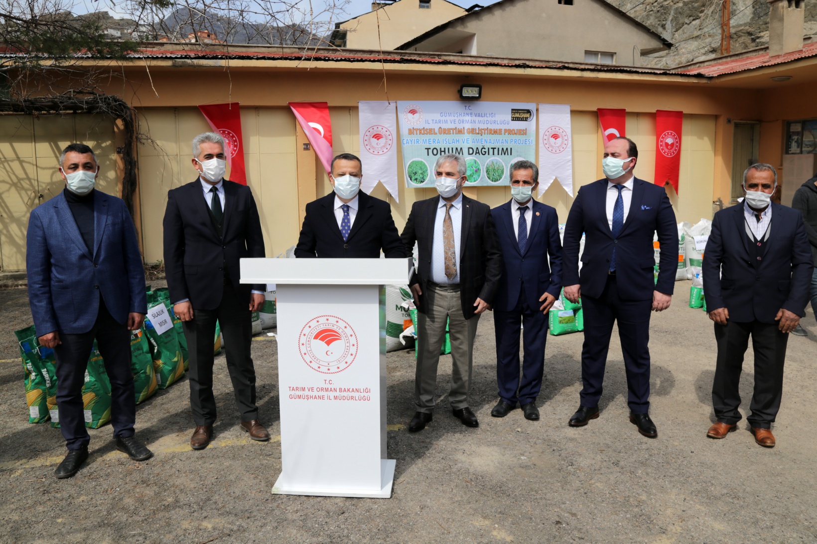 Gümüşhane’de üreticilere 1,1 milyon liralık tohum desteği 3