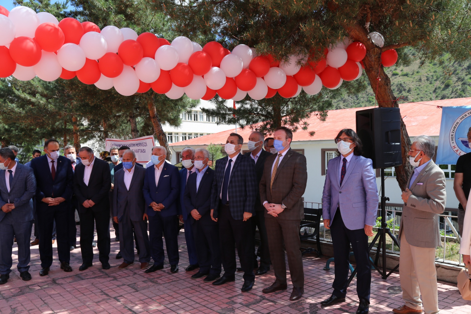 Gümüşhane Halk Eğitimi Merkezinden yılsonu sergisi 6