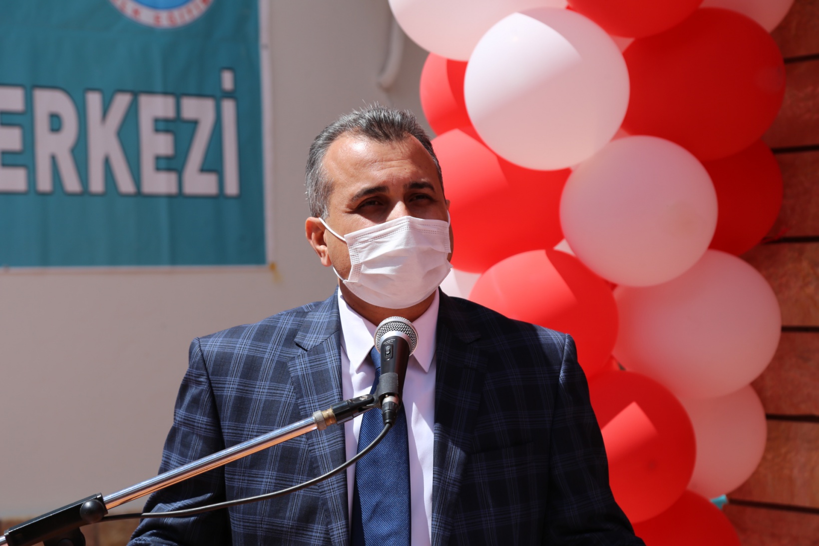 Gümüşhane Halk Eğitimi Merkezinden yılsonu sergisi 3