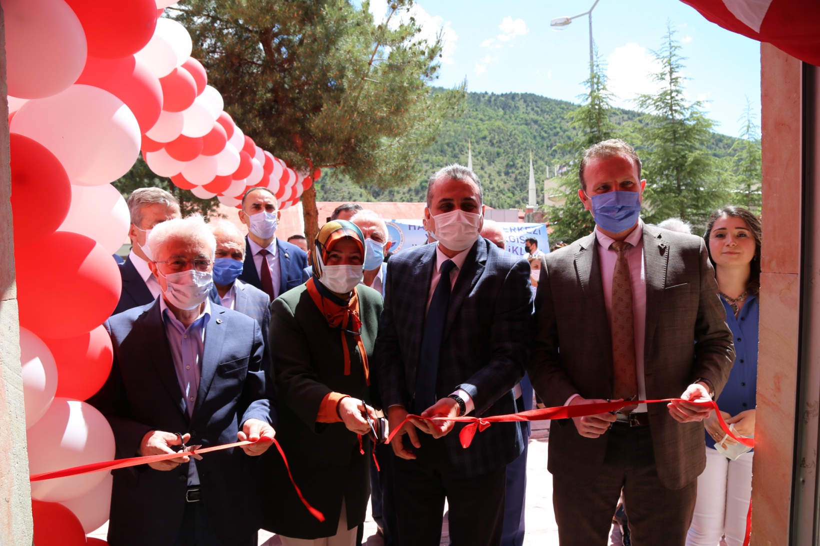 Gümüşhane Halk Eğitimi Merkezinden yılsonu sergisi 11