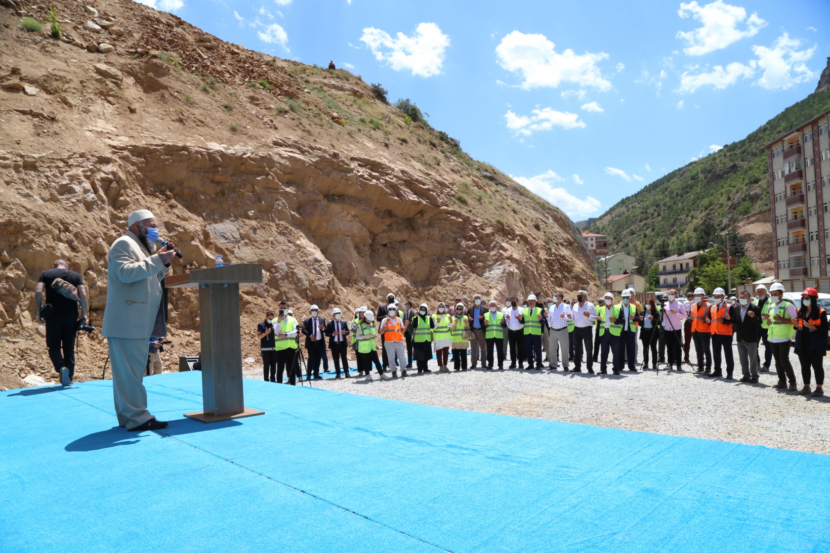 Yaşam evlerine ilk harç döküldü 10