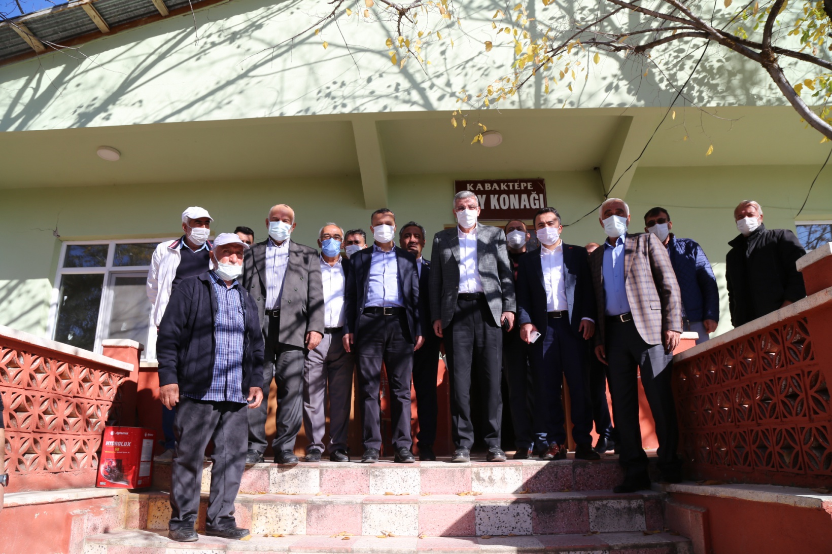 Vali Taşbilek Köse’de kuru fasulye hasadına katıldı 8