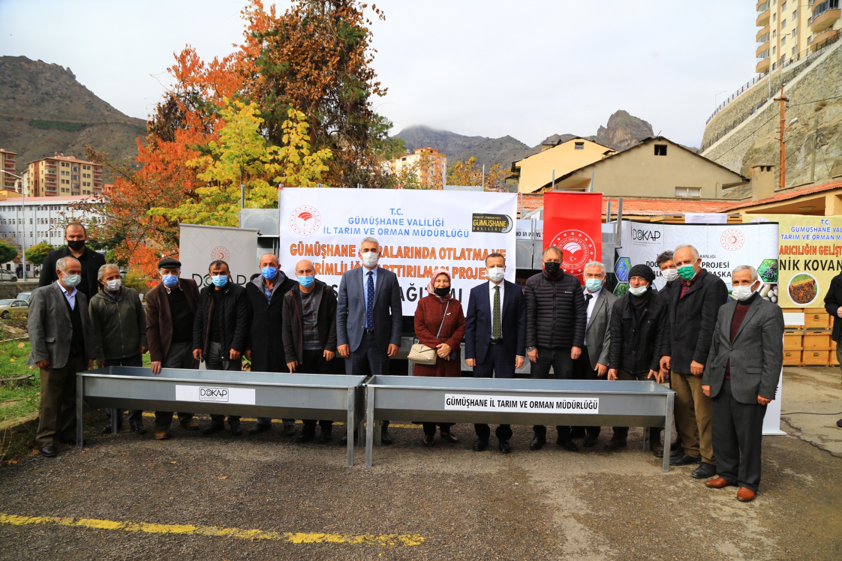 Gümüşhane'de organik arıcılığa kovan, meralara sıvat desteği 6