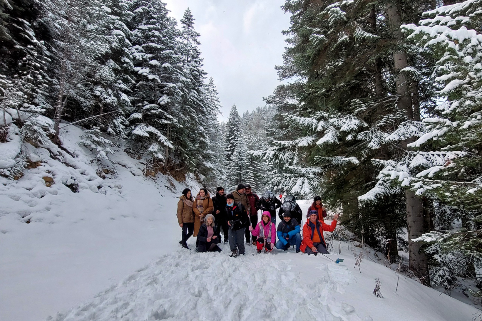 Gümüşhaneli dağcılar kadınlar için yürüdü 17