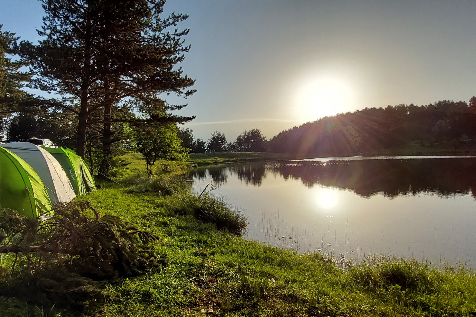 Gümüşhaneli doğaseverler Altınpınar Gölünde kamp kurdu 32