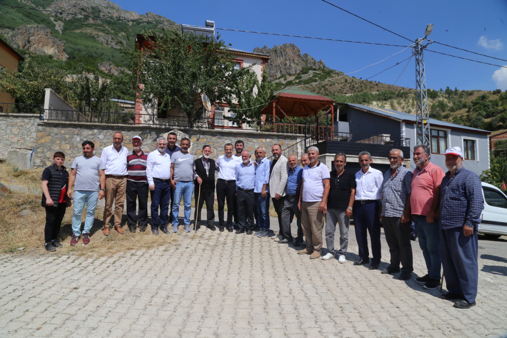 Vali Taşbilek’ten 11 köye ziyaret 19