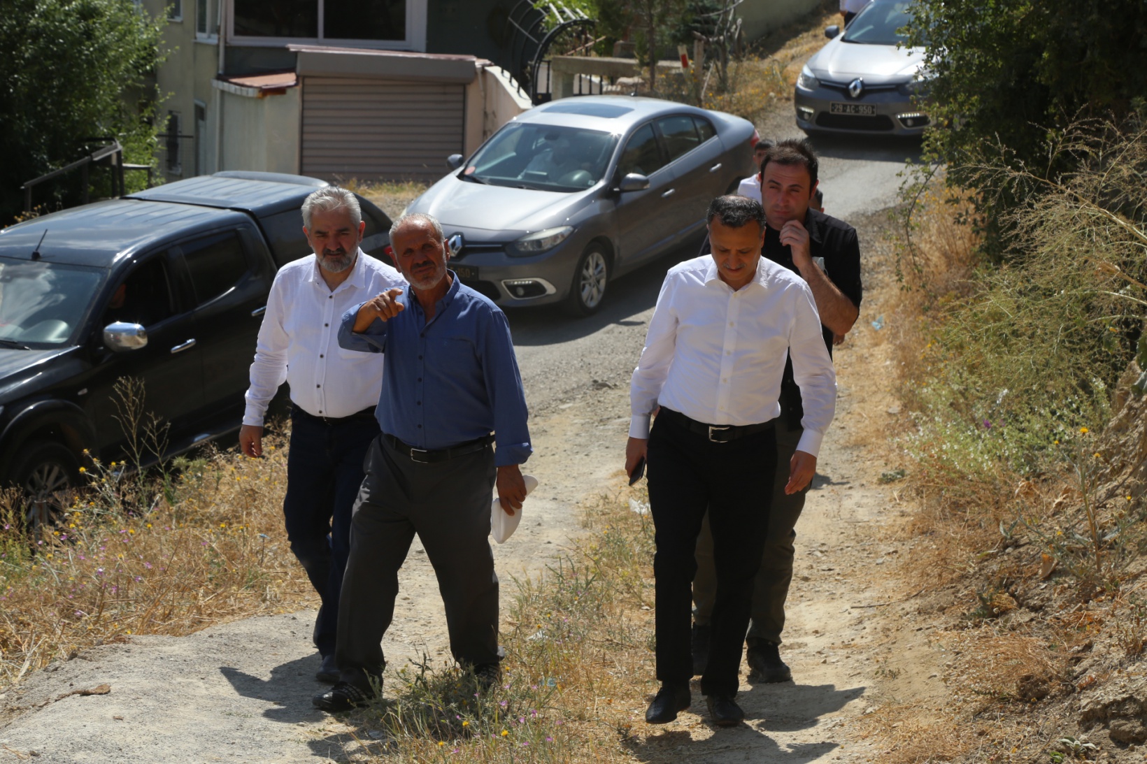 Vali Taşbilek’ten 11 köye ziyaret 18