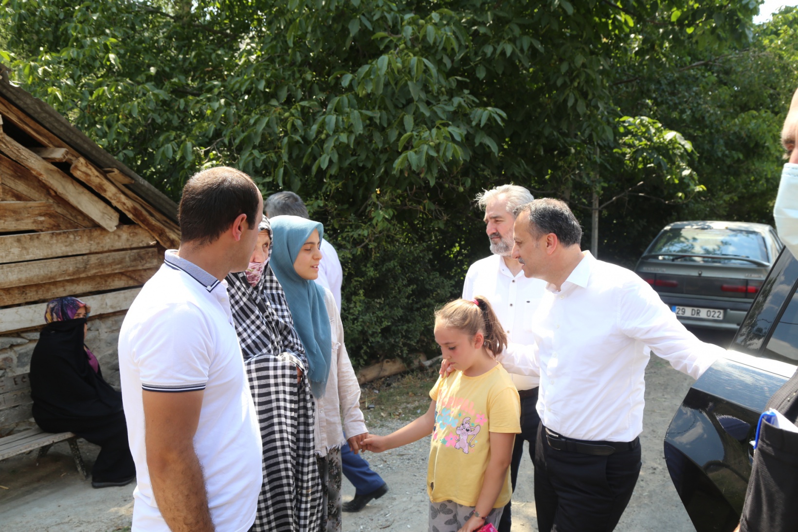 Vali Taşbilek’ten 11 köye ziyaret 15