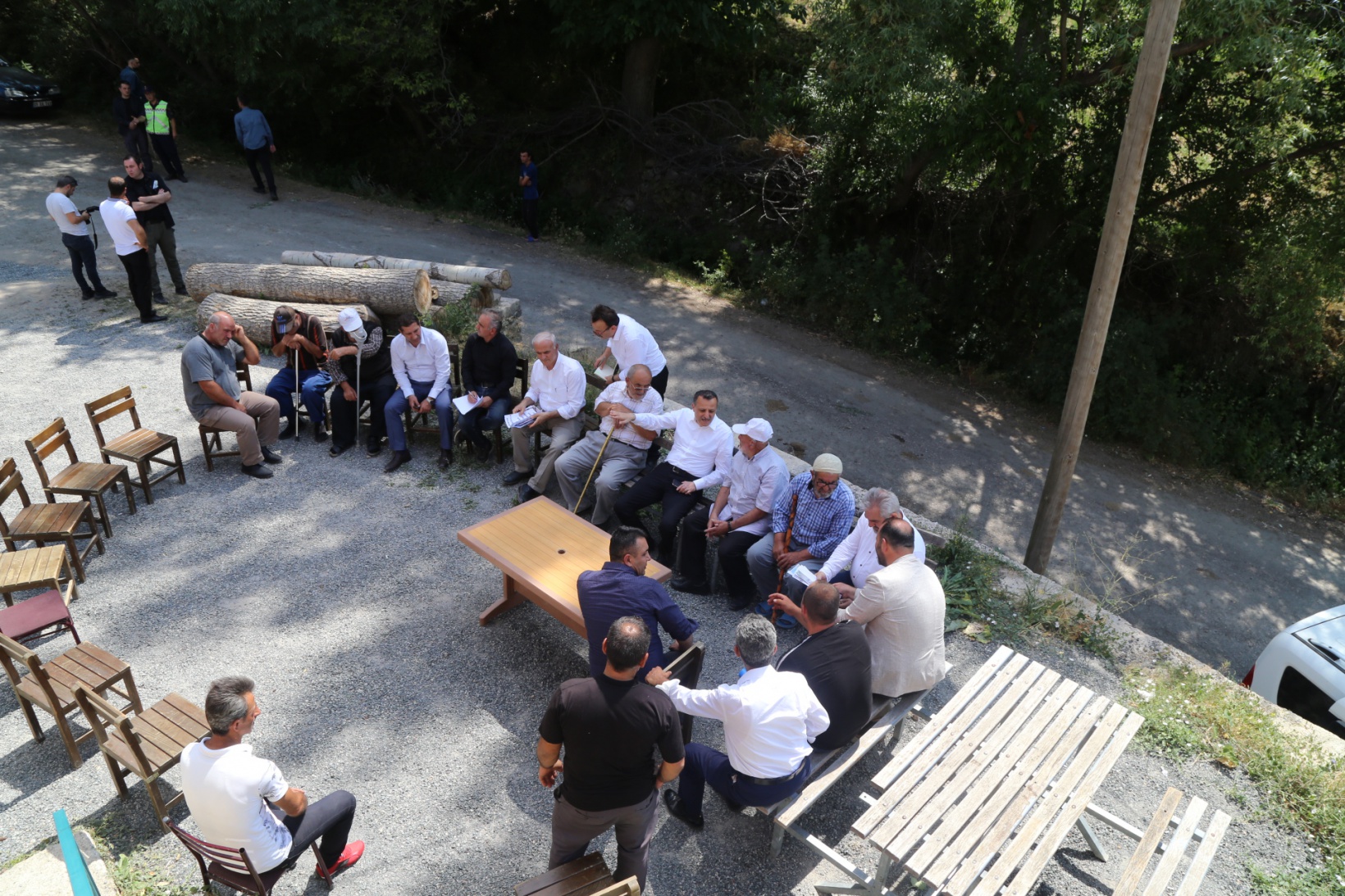 Vali Taşbilek’ten 11 köye ziyaret 22