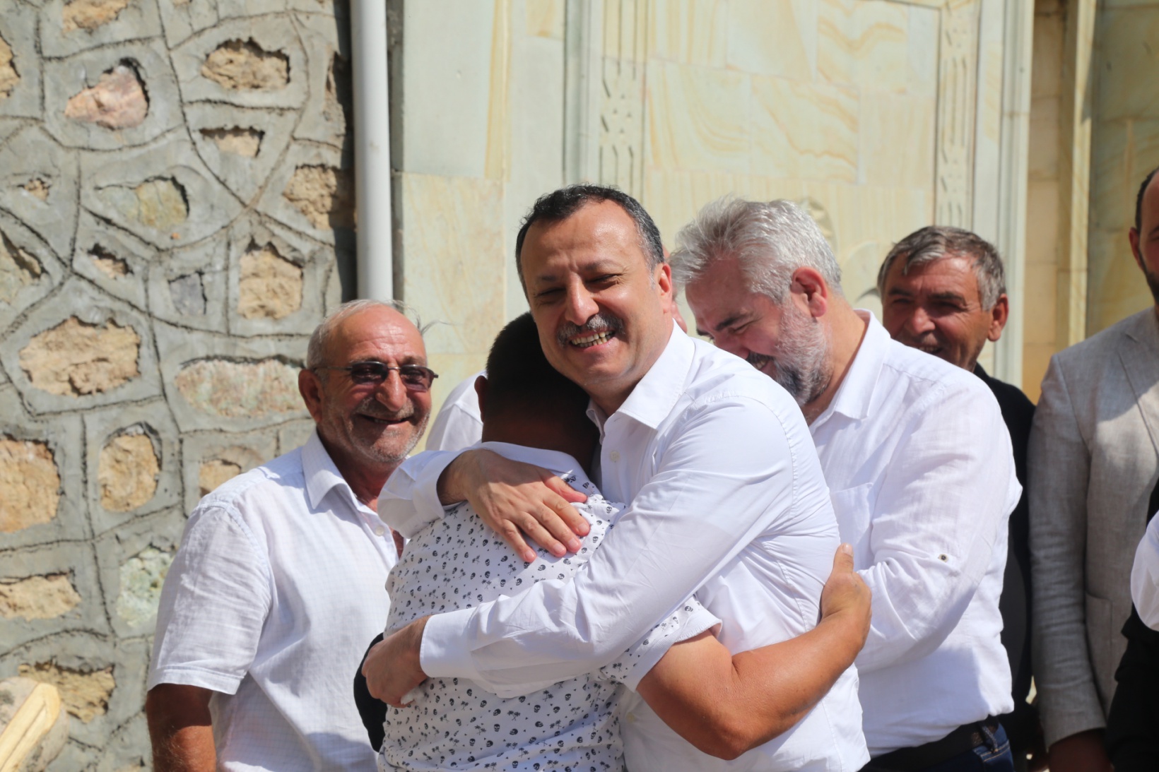 Vali Taşbilek’ten 11 köye ziyaret 11