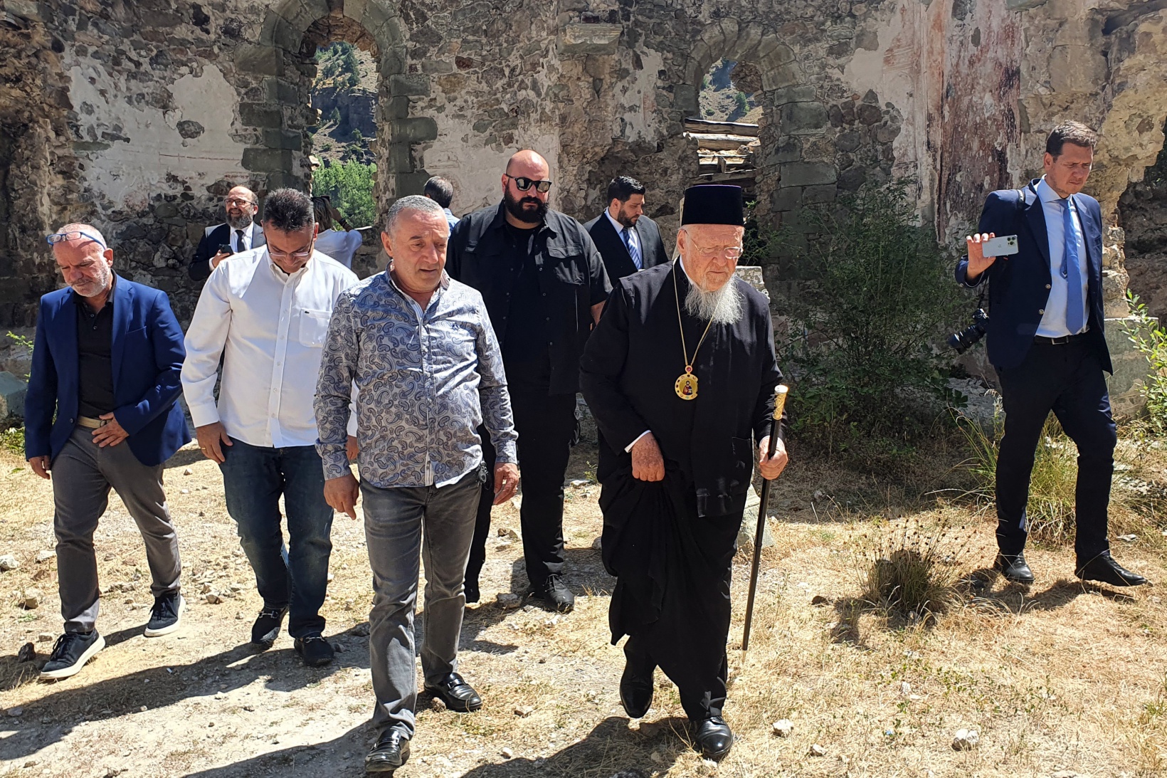 Fener Rum Patriği Bartholomeos Süleymaniye mahallesinde 26