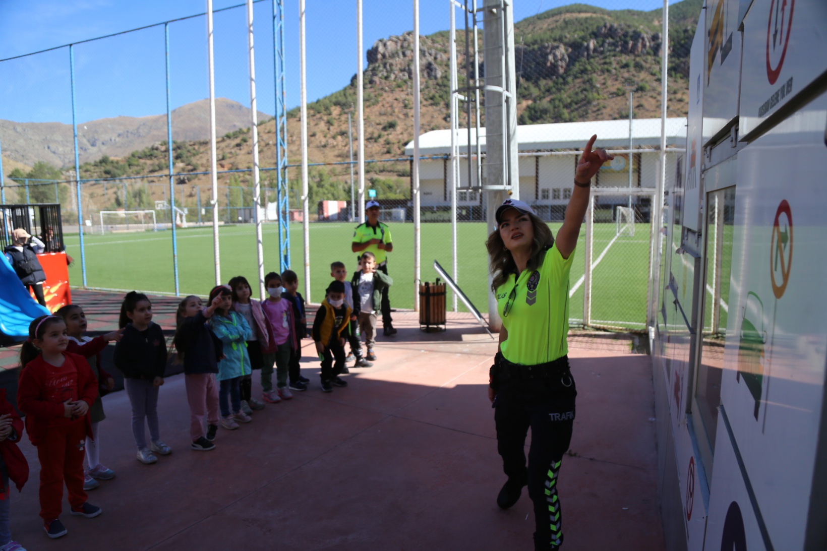 Çocuk Trafik Eğitim Parkı şenlendi 12